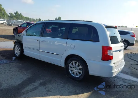 2014 Chrysler Town & Country Touring from USA, damaged, VIN 2C4RC1BG7ER435478